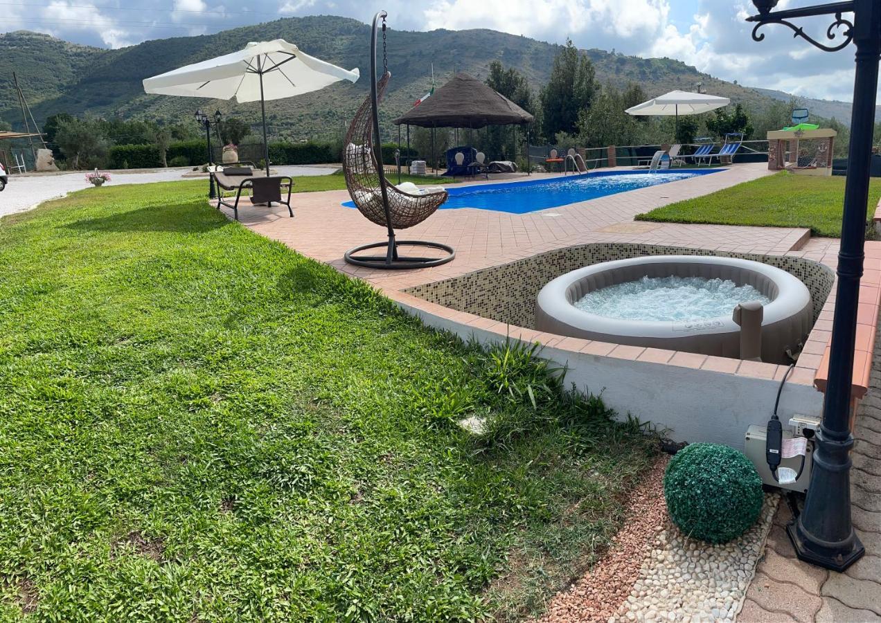 Centro Estivo Il Piccolo Paradiso Alojamento de Acomodação e Pequeno-almoço Sonnino